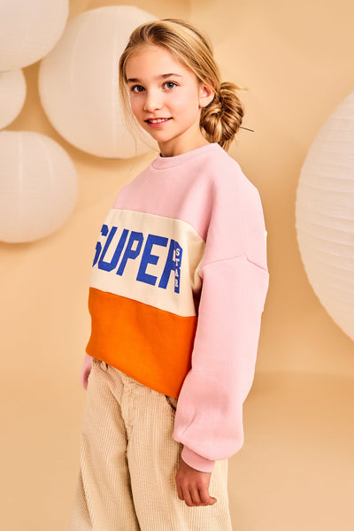 Superstar girl