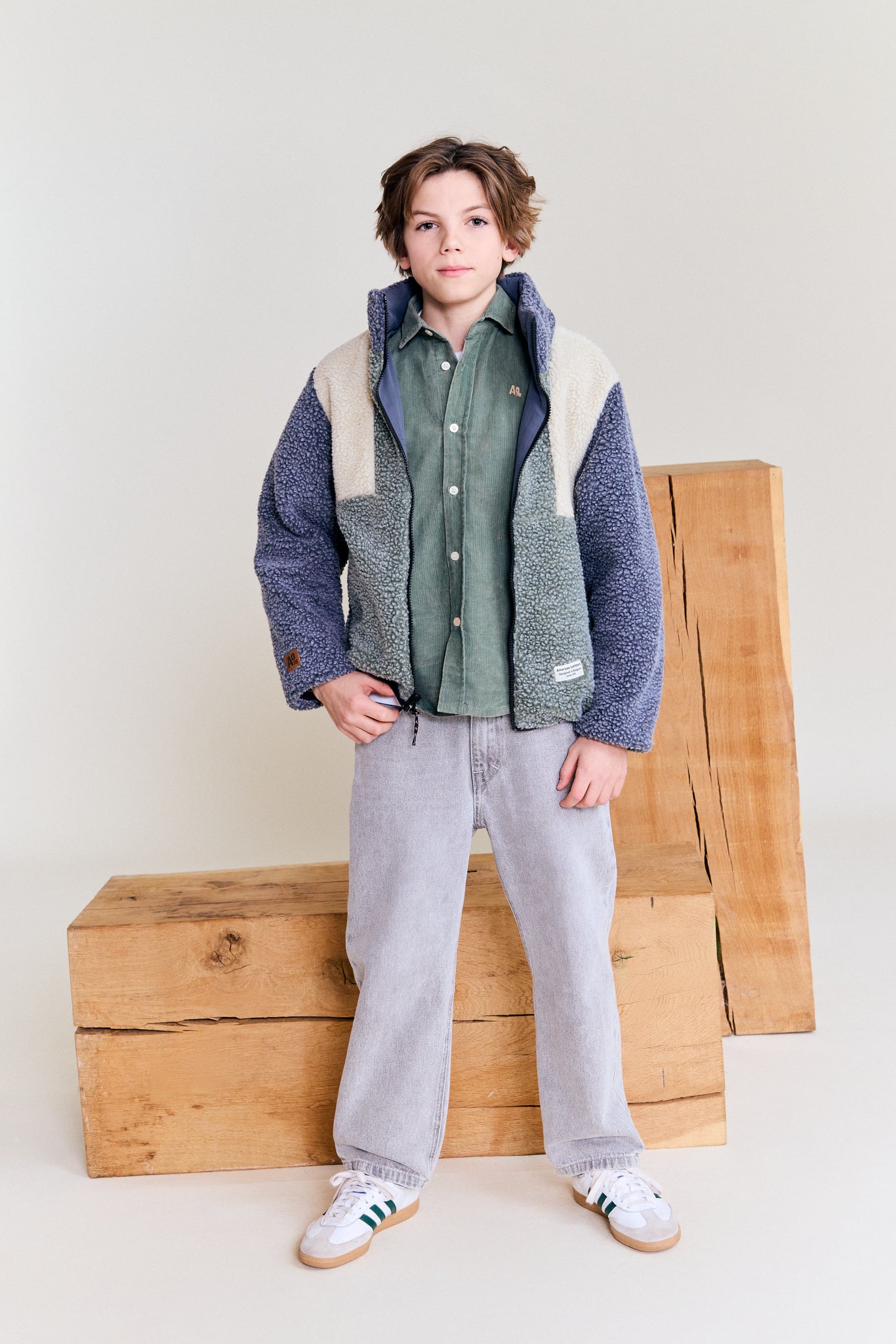 wash light grey