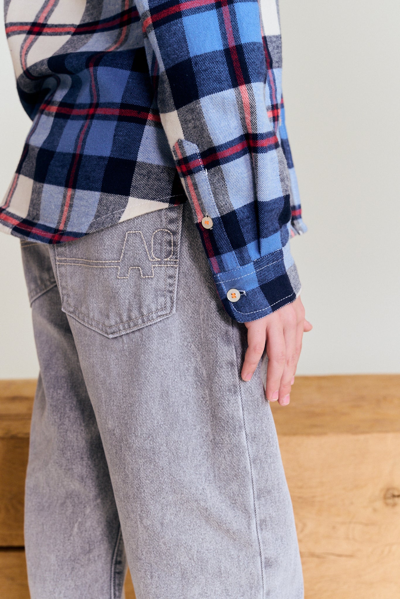 wash light grey